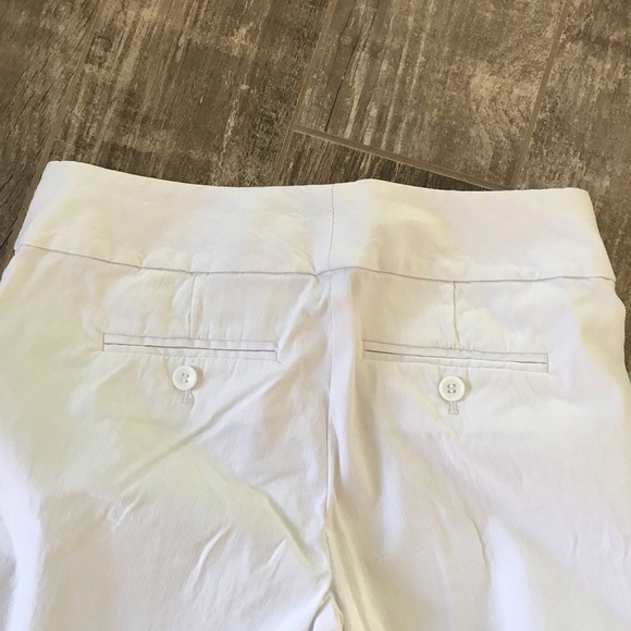 The Limited Exact Stretch Capri Crop Pants - Picture 6 of 6